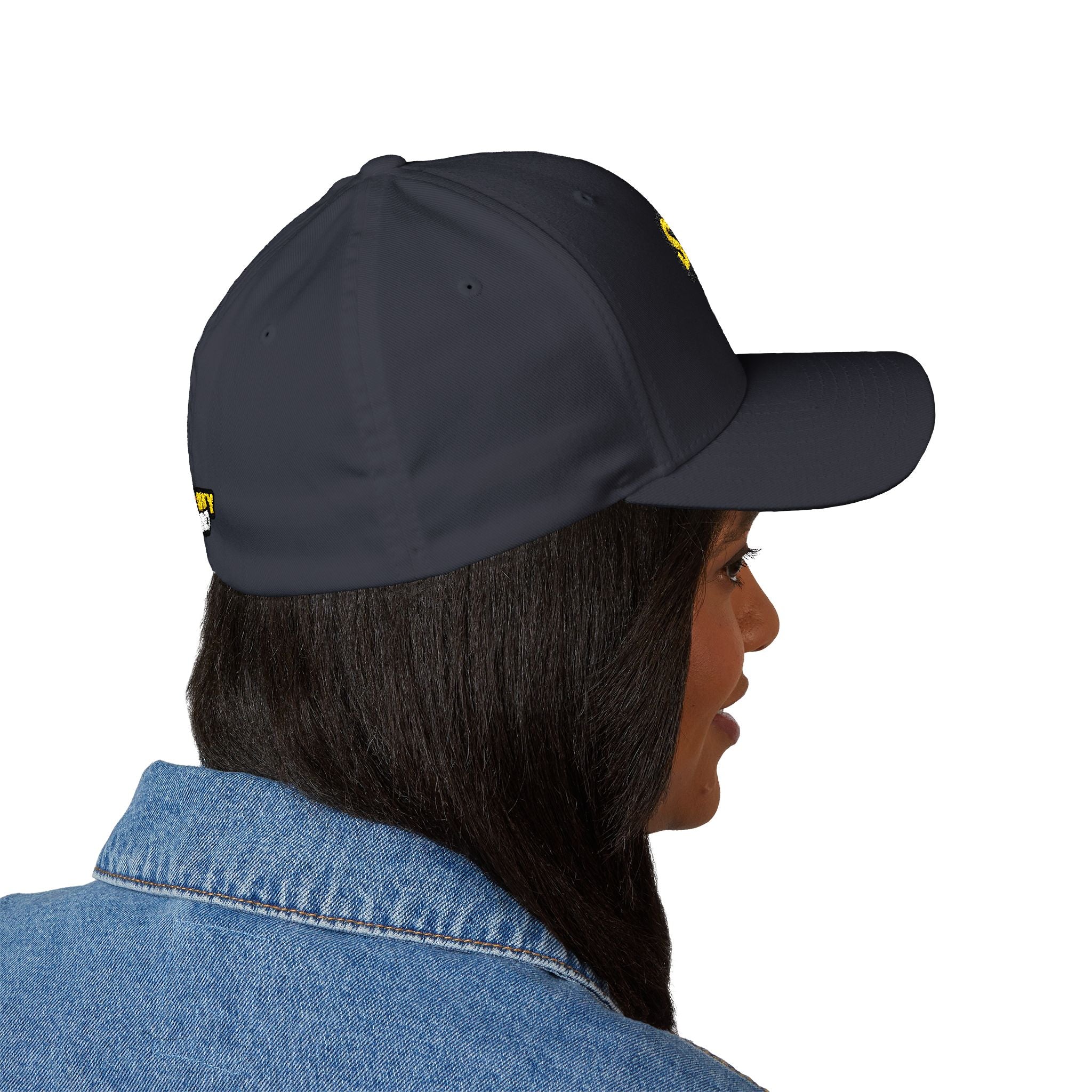 SHONKY RADIO Logo Cap (Closed-Back Baseball Hat)